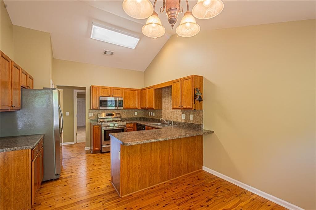 3 bedroom, 2 bathroom, 2,074 sq ft single family residence for sale at 67 Nashport Lane, Dawsonville, GA 30534 — photo 6