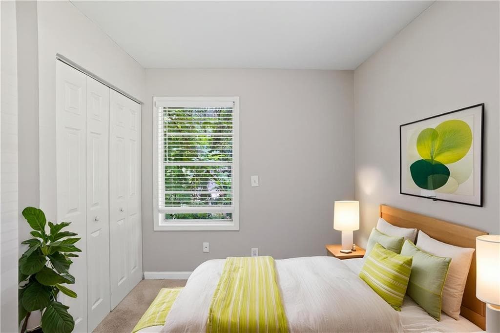 3 bedroom, 1 bathroom, 925 sq ft single family residence for sale at 830 Mercury Drive, Atlanta, GA 30331 — photo 6