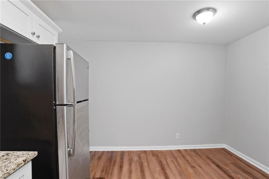 3 bedroom, 1 bathroom, 925 sq ft single family residence for sale at 830 Mercury Drive, Atlanta, GA 30331 — photo 9