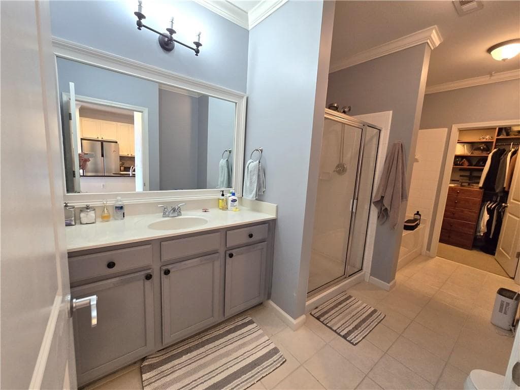 1 bedroom, 1 bathroom condominium for rent at 3040 Peachtree Road 1509, Atlanta, GA 30305 for $1,895 a month — photo 10