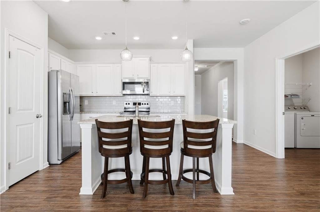 2 bedroom, 2 bathroom, 1,357 sq ft single family residence under contract at 39 Piedmont View Lane, Jasper, GA 30143 — photo 7