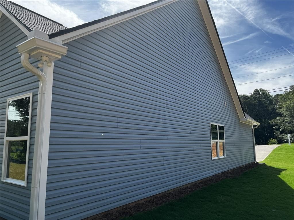 3 bedroom, 2 bathroom, 1,685 sq ft single family residence for sale at 1956 Cochran Ridge Road, Hiram, GA 30141 — photo 3