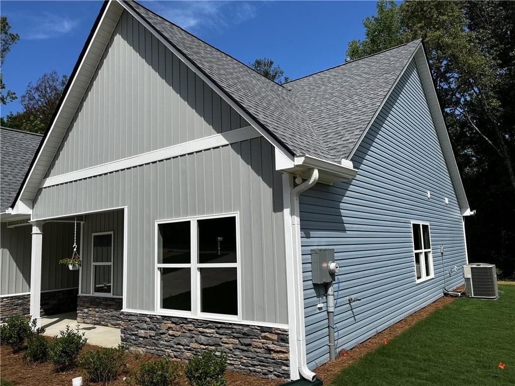 3 bedroom, 2 bathroom, 1,685 sq ft single family residence for sale at 1956 Cochran Ridge Road, Hiram, GA 30141 — photo 5