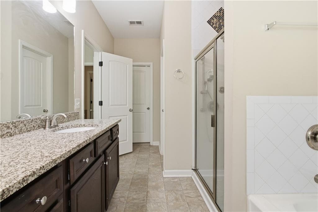 4 bedroom, 3 bathroom, 2,478 sq ft single family residence for sale at 5047 Little Harbor Way, Acworth, GA 30101 — photo 6