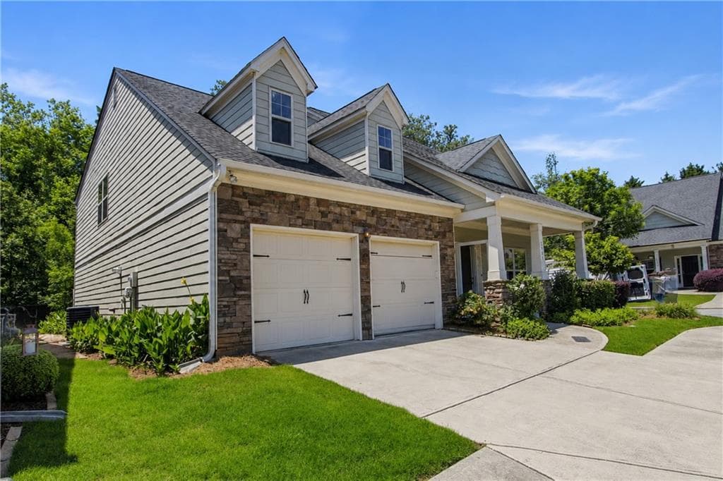 4 bedroom, 3 bathroom, 2,478 sq ft single family residence for sale at 5047 Little Harbor Way, Acworth, GA 30101 — photo 8