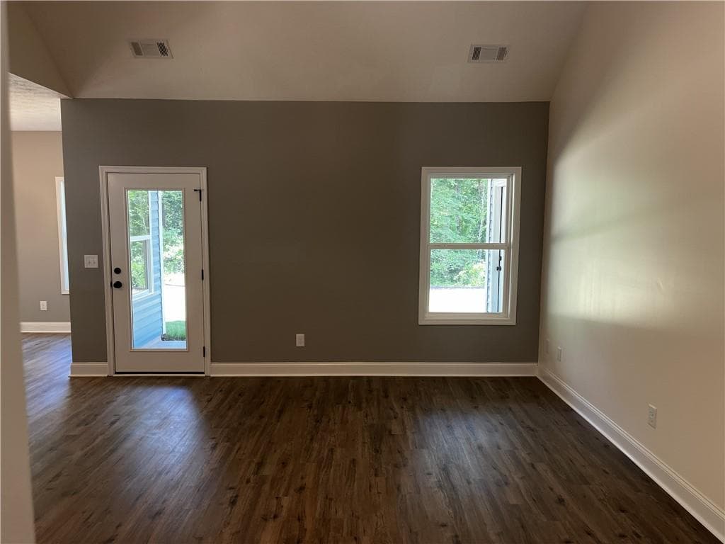 3 bedroom, 2 bathroom, 1,685 sq ft single family residence for sale at 1932 Cochran Ridge Road, Hiram, GA 30141 — photo 5