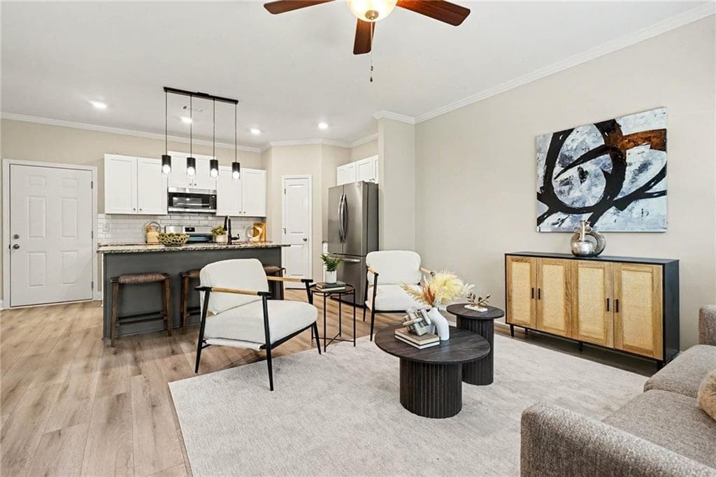 3 bedroom, 3 bathroom, 1,732 sq ft townhouse for sale at 181 Dewey Road, Lilburn, GA 30047 — photo 5