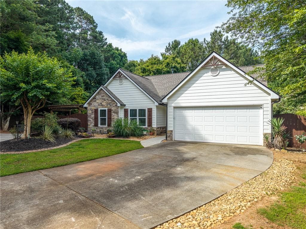 1600 Eagle Drive, Woodstock, GA 30189 — most recent listing photo