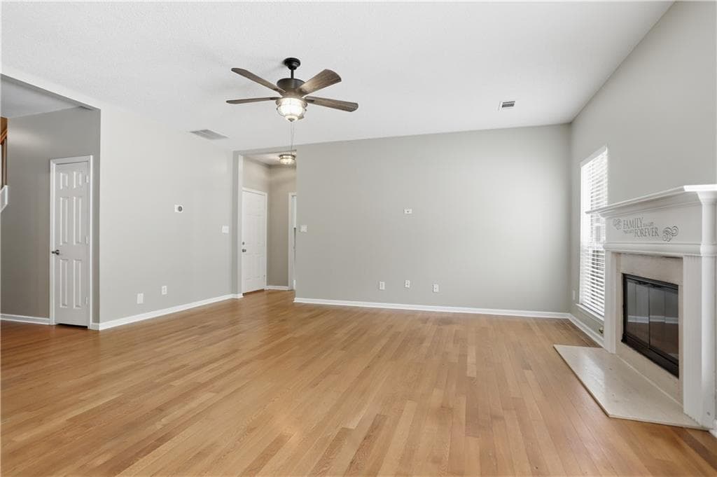 3 bedroom, 3 bathroom, 2,626 sq ft single family residence for sale at 200 Kripple Kreek Drive, Sharpsburg, GA 30277 — photo 8