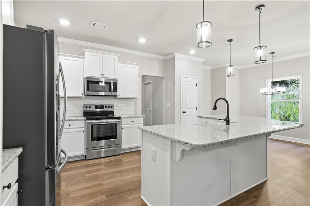 4 bedroom, 4 bathroom, 2,567 sq ft single family residence for sale at 45 Hawthorn Lane, Covington, GA 30014 — photo 2