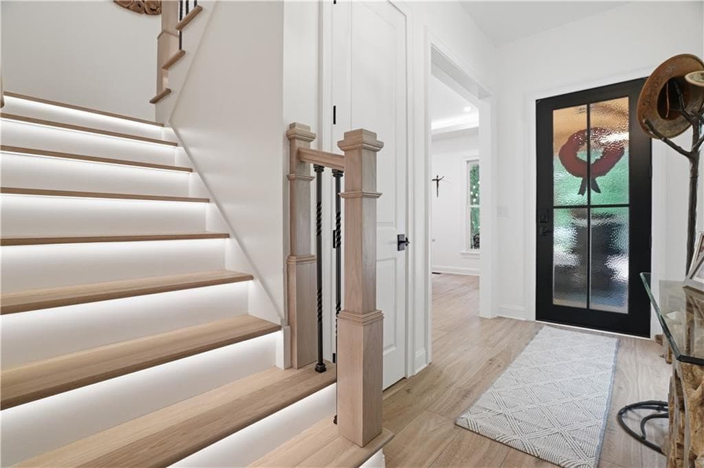 4 bedroom, 4 bathroom, 3,665 sq ft single family residence for sale at 7445 Fox Hat Lane, Cumming, GA 30028 — photo 7