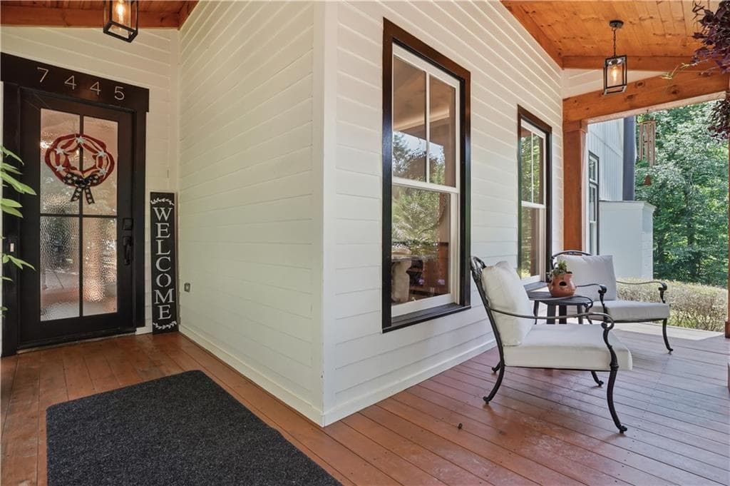 4 bedroom, 4 bathroom, 3,665 sq ft single family residence for sale at 7445 Fox Hat Lane, Cumming, GA 30028 — photo 5