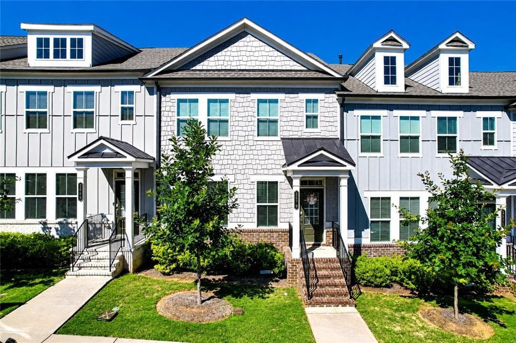 4 bedroom, 4 bathroom, 2,316 sq ft townhouse for sale at 2679 Richmond Row Drive, Suwanee, GA 30024