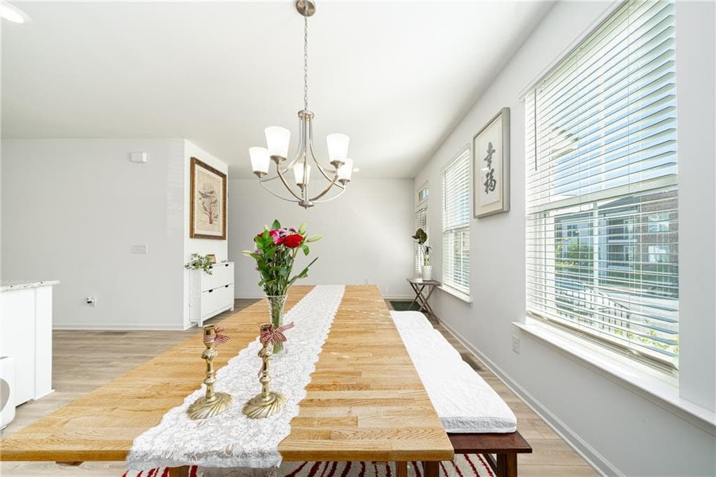 4 bedroom, 4 bathroom, 2,316 sq ft townhouse for sale at 2679 Richmond Row Drive, Suwanee, GA 30024 — photo 4
