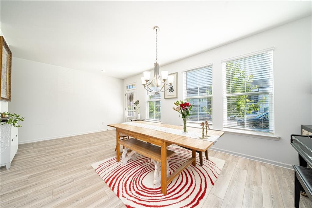 4 bedroom, 4 bathroom, 2,316 sq ft townhouse for sale at 2679 Richmond Row Drive, Suwanee, GA 30024 — photo 5