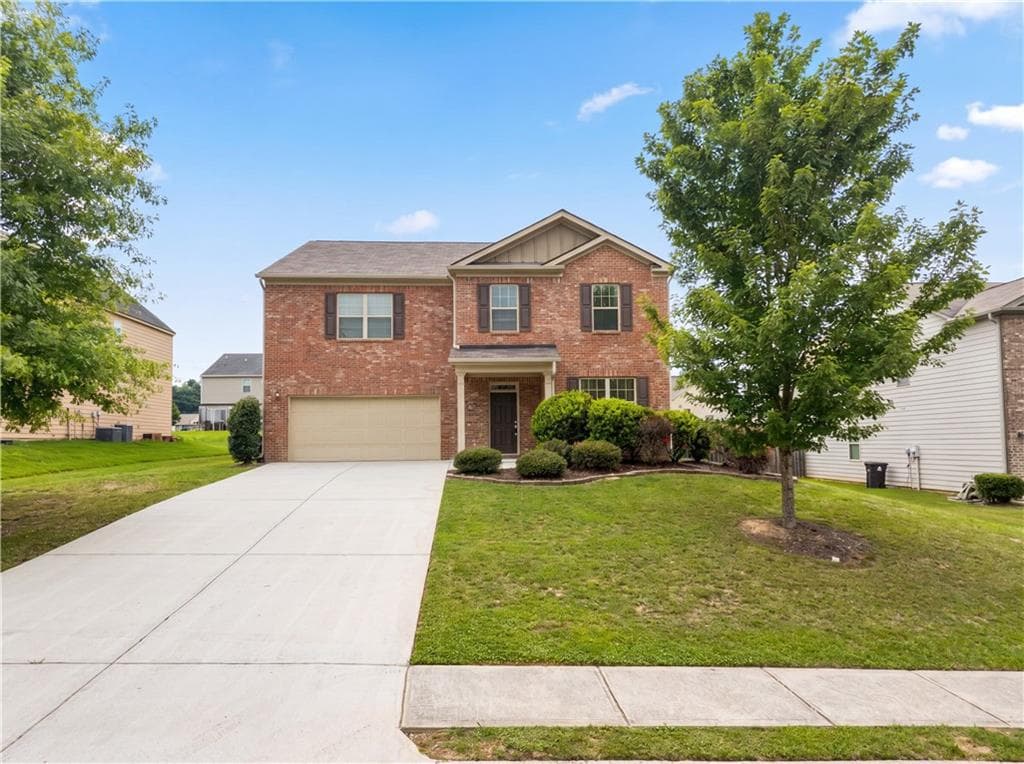 5 bedroom, 3 bathroom, 3,180 sq ft single family residence under contract at 8496 Glenview Street, Douglasville, GA 30134