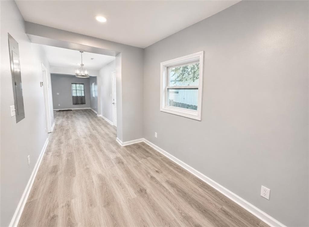 3 bedroom, 2 bathroom, 1,154 sq ft single family residence for sale at 917 Garibaldi Street, Atlanta, GA 30310 — photo 5