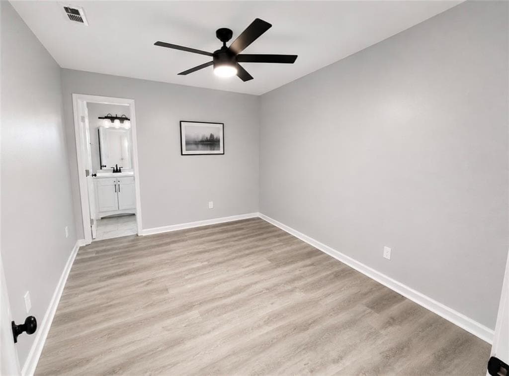 3 bedroom, 2 bathroom, 1,154 sq ft single family residence for sale at 917 Garibaldi Street, Atlanta, GA 30310 — photo 7