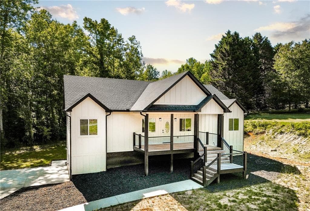 3 bedroom, 3 bathroom, 1,532 sq ft single family residence for sale at 173 Frontier Road, Jasper, GA 30143 — photo 2