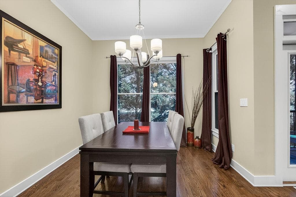 3 bedroom, 4 bathroom, 1,980 sq ft townhouse for sale at 1199 Huff Road 125, Atlanta, GA 30318 — photo 4