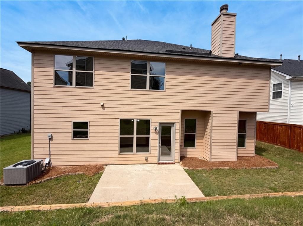 3 bedroom, 2 bathroom, 2,668 sq ft single family residence for sale at 4440 Prather Son Drive, Loganville, GA 30052 — photo 5