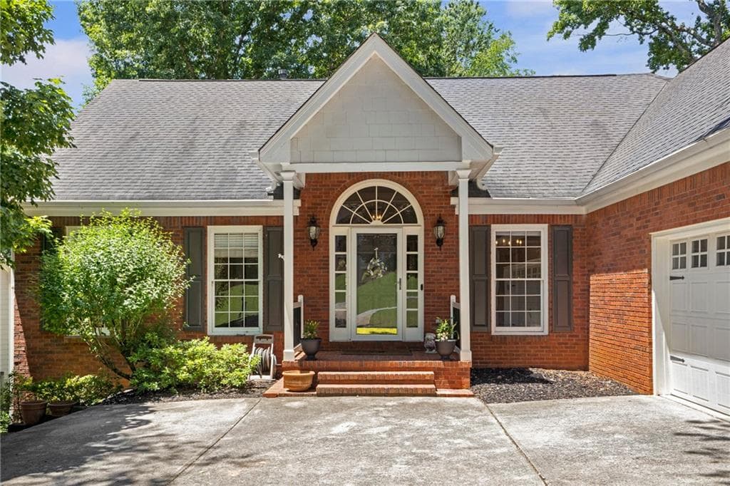 4840 Leeds Court, Suwanee, GA 30024 — most recent listing photo