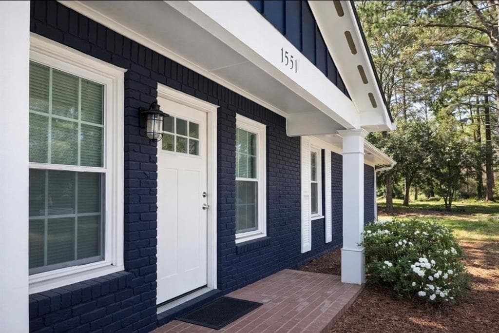 4 bedroom, 3 bathroom, 1,378 sq ft single family residence for sale at 1551 Pine Glen Circle, Decatur, GA 30035