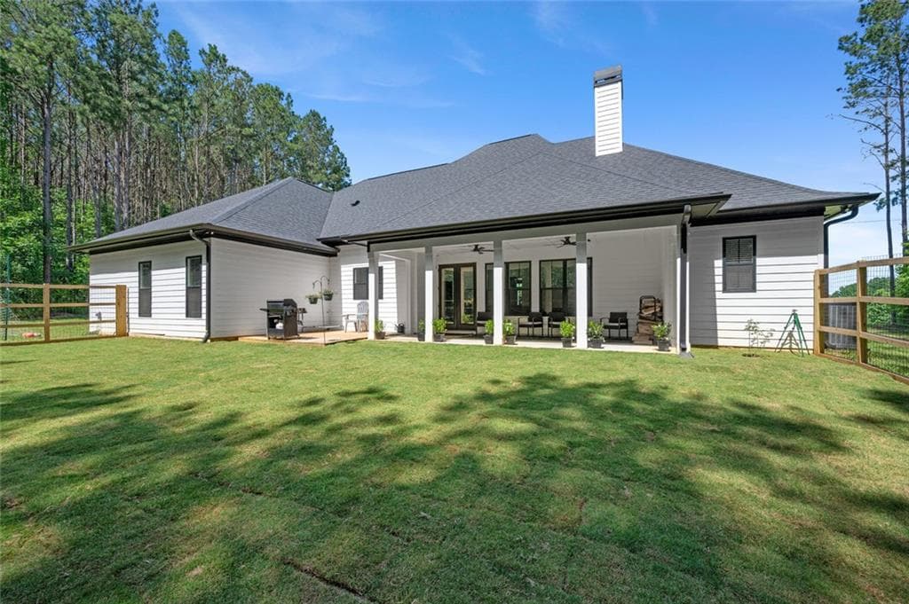 5 bedroom, 4 bathroom, 2,941 sq ft single family residence for sale at 449 Hollingshed Road, Dallas, GA 30132 — photo 4