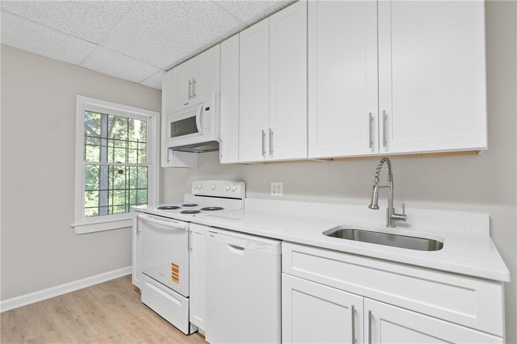 1 bedroom, 1 bathroom duplex for rent at 3418 Rose Arbor Court, Atlanta, GA 30340 for $1,600 a month — photo 9