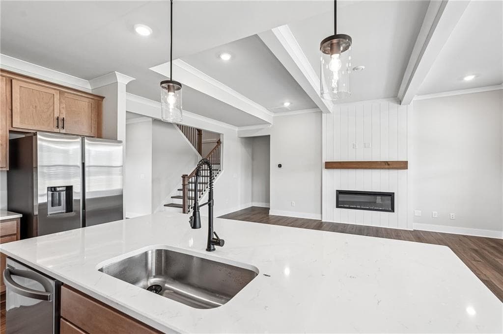 5 bedroom, 4 bathroom, 3,020 sq ft single family residence for sale at 203 Cantrell View Court, Cartersville, GA 30120 — photo 9