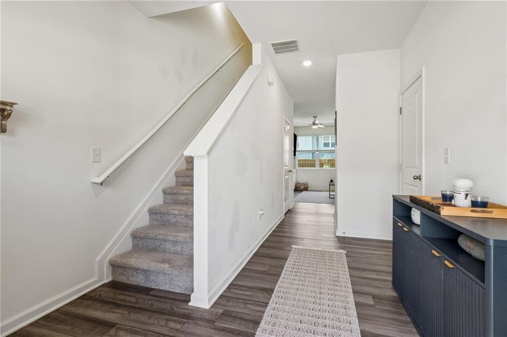 3 bedroom, 3 bathroom, 1,420 sq ft townhouse for sale at 202 Fenchurch Way 2269, Cartersville, GA 30120 — photo 5
