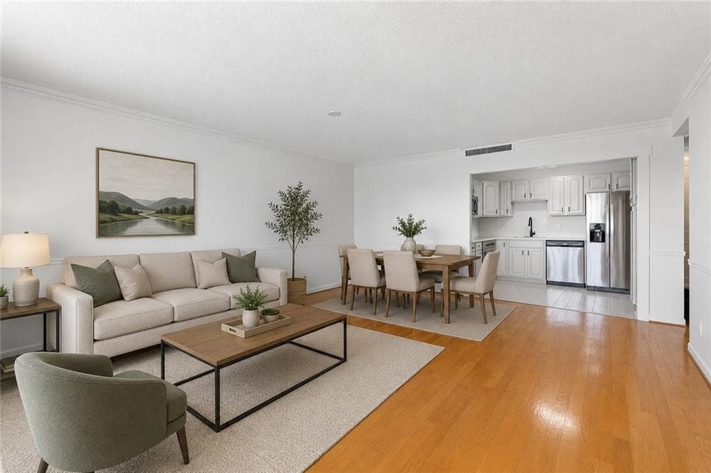 1 bedroom, 1 bathroom, 742 sq ft condominium for rent at 2965 Pharr Court South 817, Atlanta, GA 30305 for $2,000 a month — photo 1 of 19