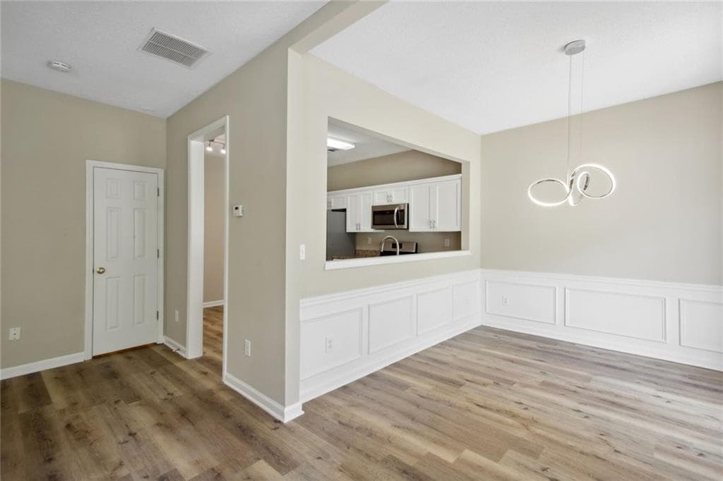 3 bedroom, 3 bathroom, 1,836 sq ft townhouse for rent at 3611 Elkhorn Court, Duluth, GA 30096 for $2,400 a month — photo 9