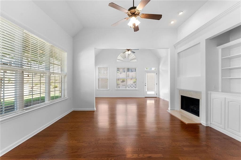 3 bedroom, 3 bathroom, 1,944 sq ft townhouse under contract at 431 Brookes Walk, Woodstock, GA 30188 — photo 7