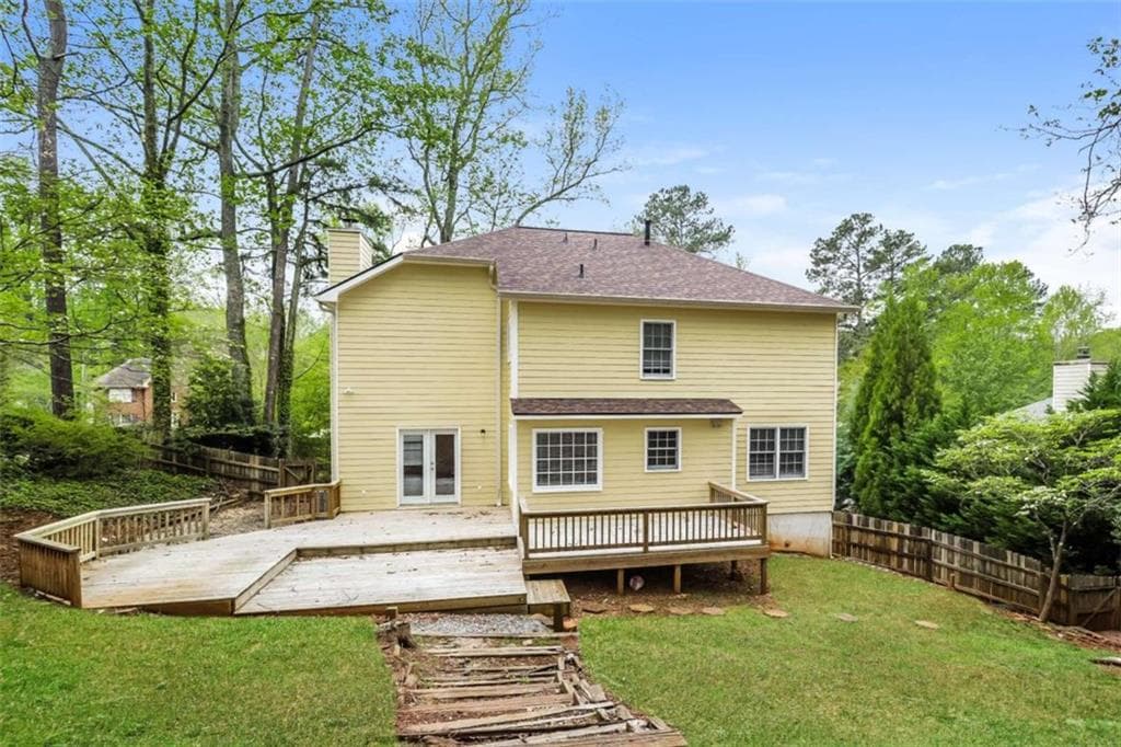 4 bedroom, 3 bathroom, 2,626 sq ft single family residence under contract at 1681 Oak Crest Court, Marietta, GA 30066 — photo 3