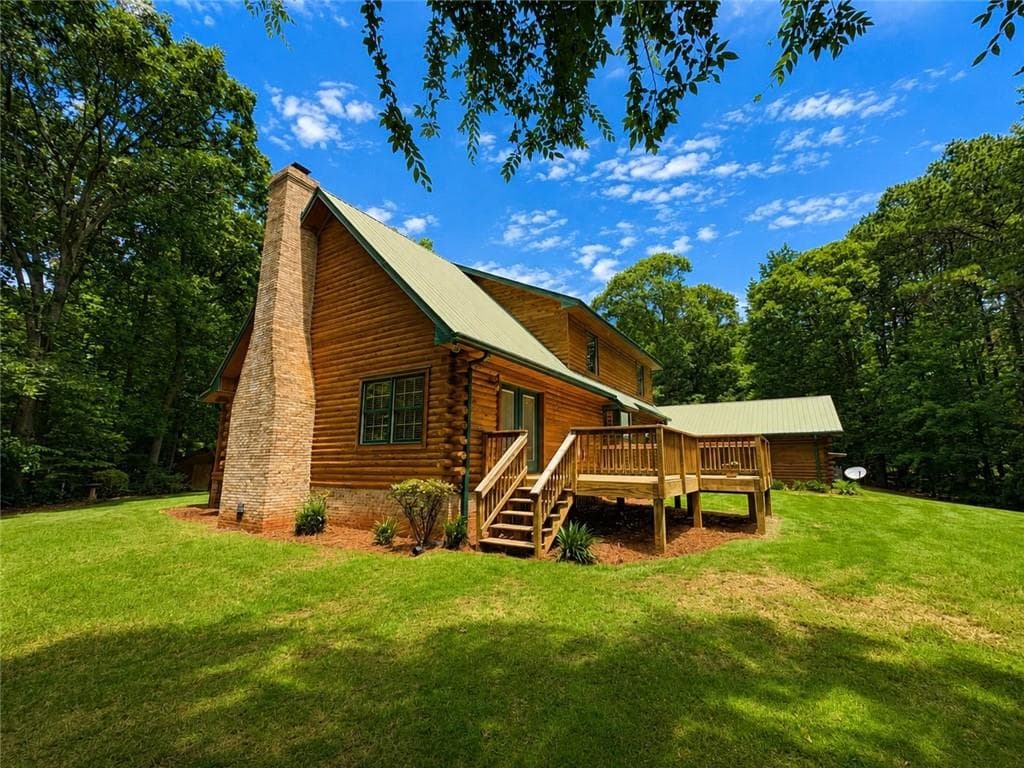 3 bedroom, 2 bathroom, 2,072 sq ft single family residence for sale at 1120 Ridgewood Drive, Pendergrass, GA 30567 — photo 7