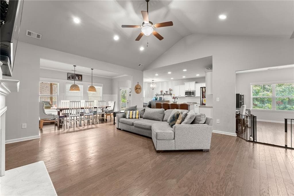 3 bedroom, 2 bathroom, 2,528 sq ft single family residence under contract at 67 Blue Sky Drive, Dawsonville, GA 30534 — photo 7