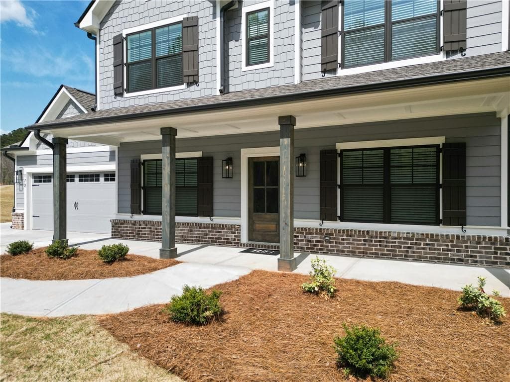 4 bedroom, 3 bathroom, 2,451 sq ft single family residence for sale at 170 Weslyn Drive, Social Circle, GA 30025 — photo 3