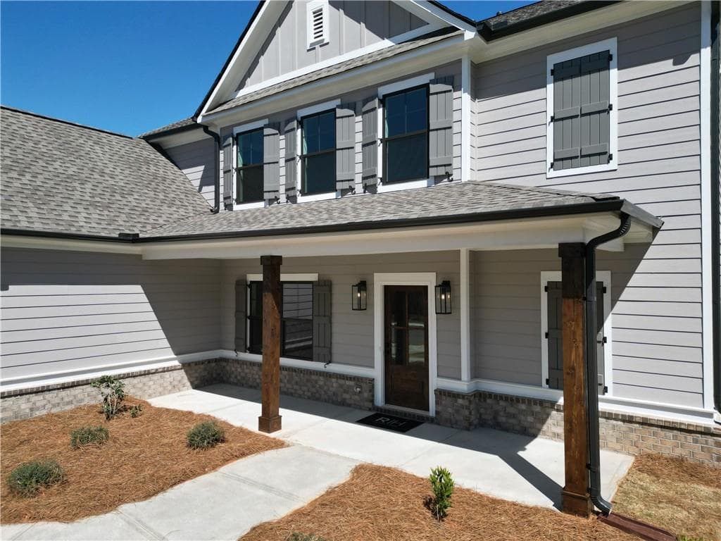 4 bedroom, 3 bathroom, 2,660 sq ft single family residence for sale at 196 Weslyn Drive, Social Circle, GA 30025 — photo 3