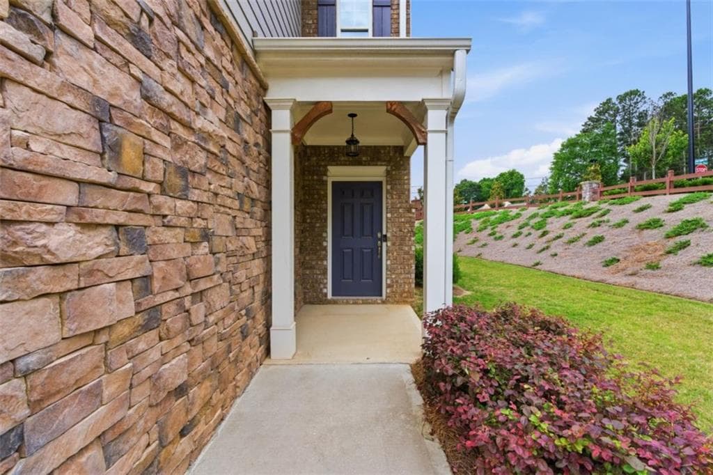 4 bedroom, 3 bathroom, 2,025 sq ft townhouse for sale at 1311 Park Center Circle, Austell, GA 30168 — photo 2