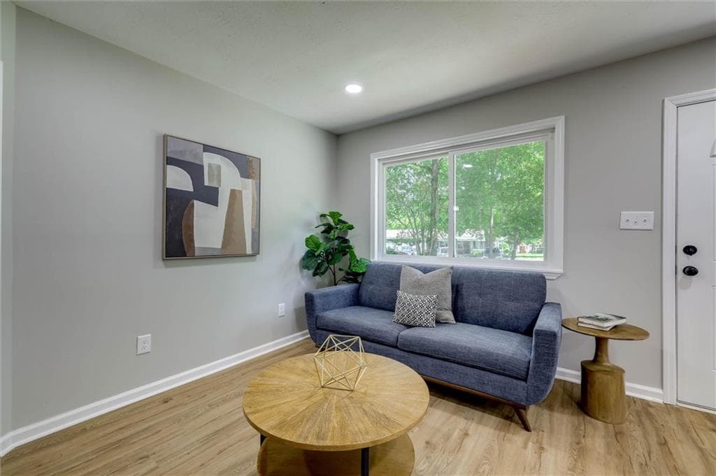 4 bedroom, 2 bathroom, 1,050 sq ft single family residence for sale at 1704 Susan Circle, Augusta, GA 30906 — photo 6