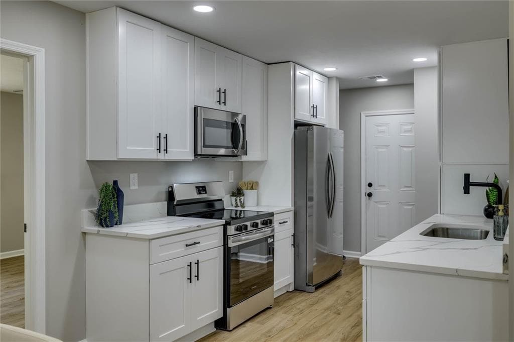 4 bedroom, 2 bathroom, 1,050 sq ft single family residence for sale at 1704 Susan Circle, Augusta, GA 30906 — photo 9