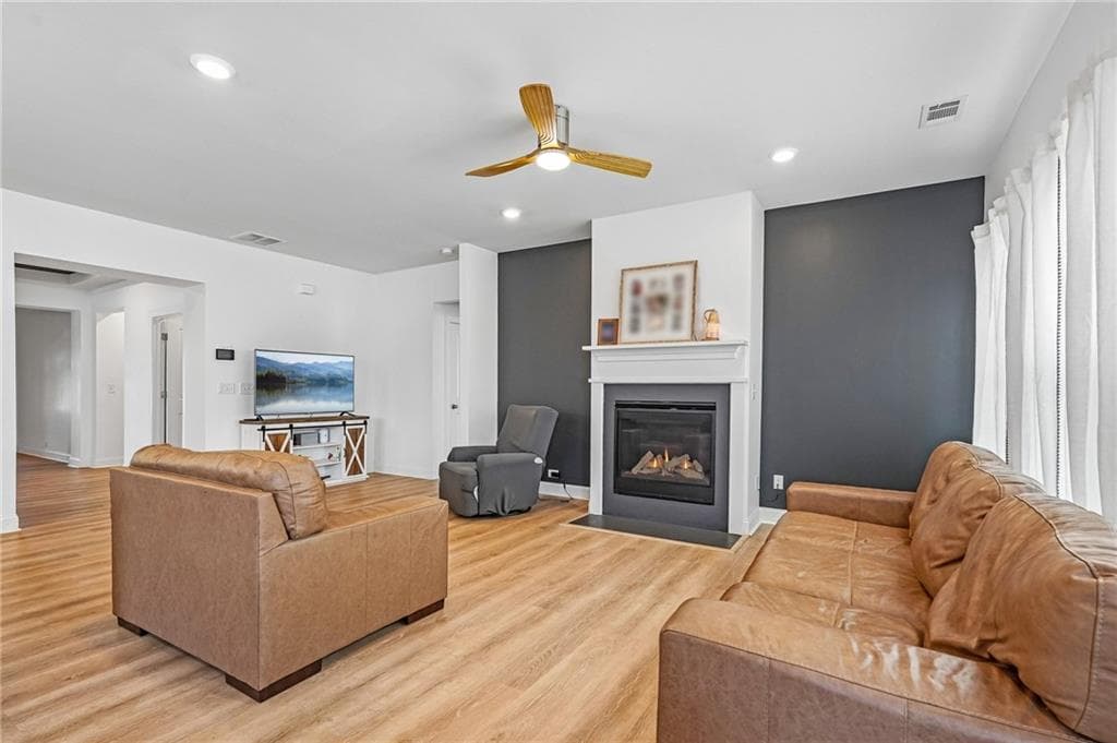 2 bedroom, 2 bathroom, 1,789 sq ft single family residence for sale at 505 Windy Ridge Court, Canton, GA 30114 — photo 10