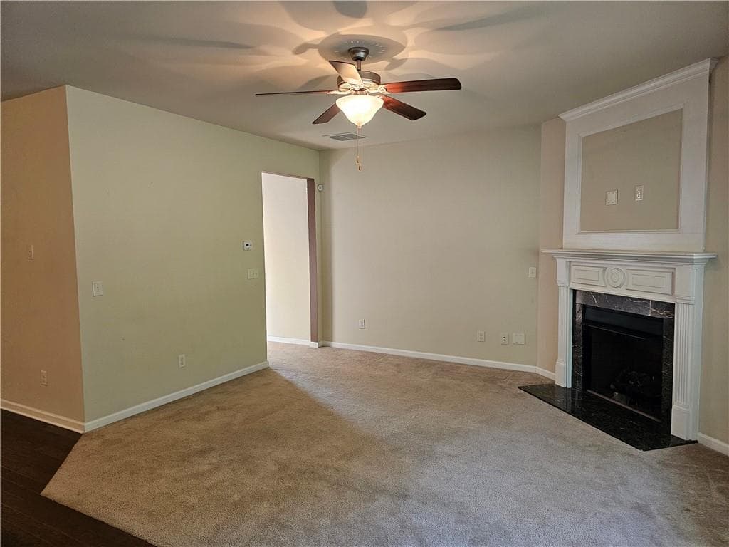 3 bedroom, 3 bathroom, 1,960 sq ft single family residence for rent at 5043 GLENCLIFF Drive, Sugar Hill, GA 30518 for $2,100 a month — photo 6