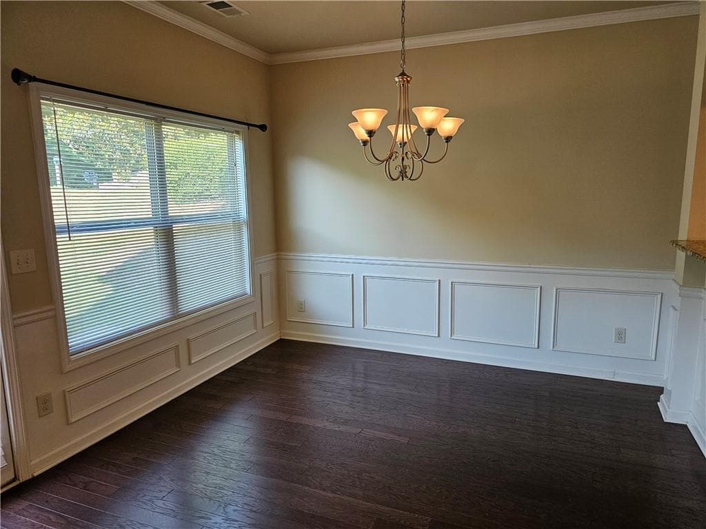 3 bedroom, 3 bathroom, 1,960 sq ft single family residence for rent at 5043 GLENCLIFF Drive, Sugar Hill, GA 30518 for $2,100 a month — photo 9