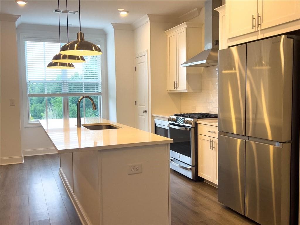 3 bedroom, 4 bathroom, 2,058 sq ft townhouse for rent at 235 Sims Park Place, Suwanee, GA 30024 for $2,900 a month — photo 10