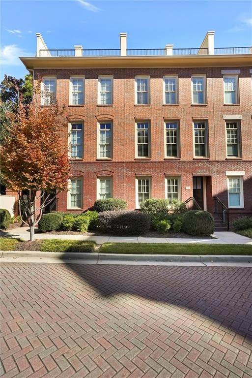 4 bedroom, 5 bathroom, 2,256 sq ft townhouse for rent at 902 River Vista Drive 94, Atlanta, GA 30339 for $4,500 a month — photo 10