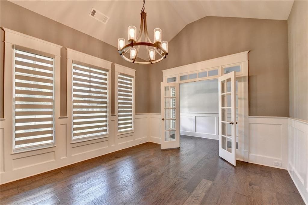 5 bedroom, 5 bathroom, 4,703 sq ft single family residence for sale at 925 Settles Creek Way, Suwanee, GA 30024 — photo 8