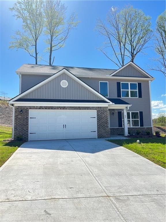 4 bedroom, 3 bathroom, 2,200 sq ft single family residence for rent at 52 Suwannee Way, Jefferson, GA 30549 for $2,050 a month