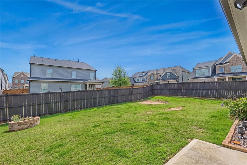 4 bedroom, 4 bathroom, 3,262 sq ft single family residence for sale at 1650 Albion Drive, Snellville, GA 30078 — photo 4